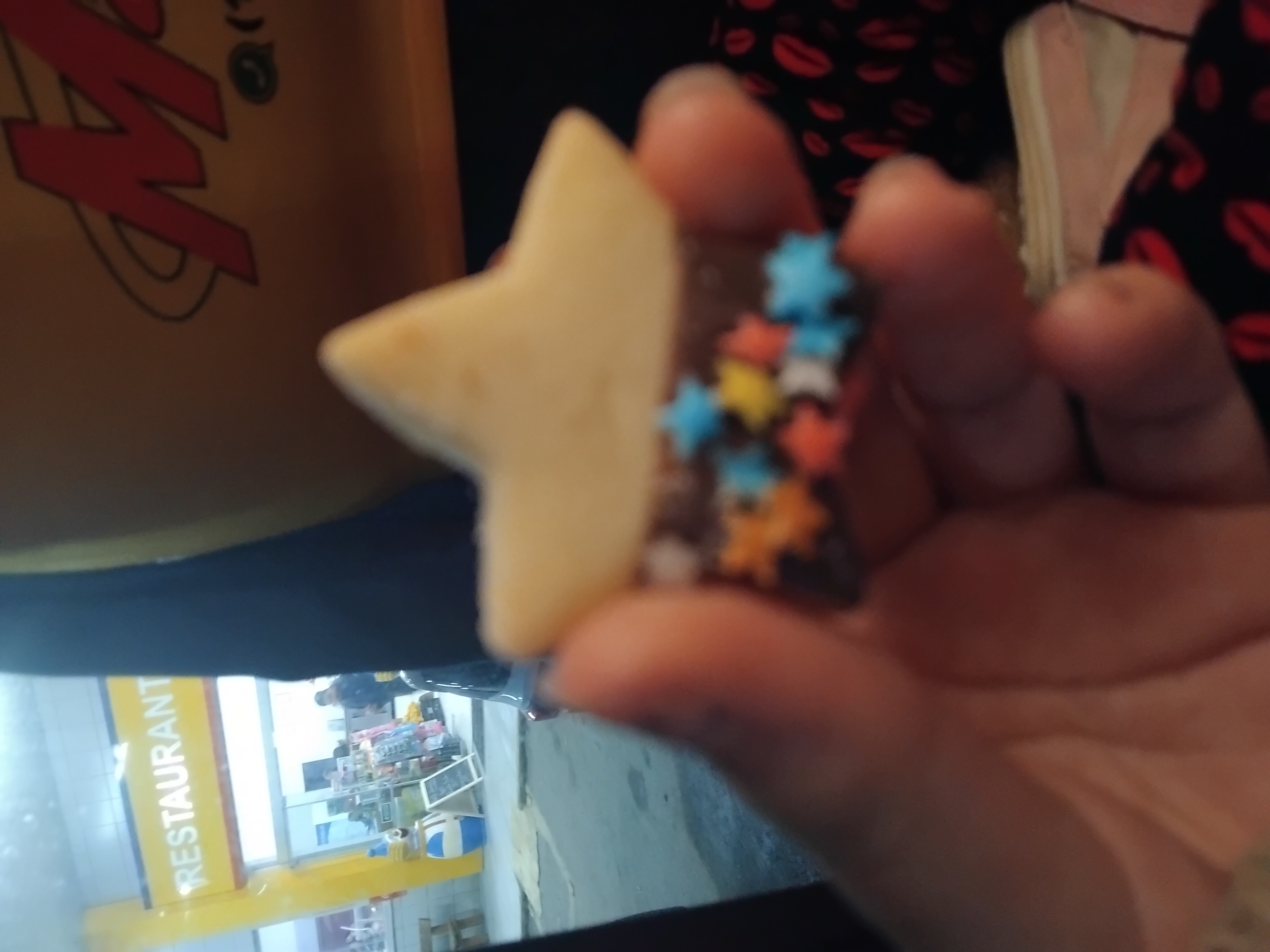 comendo biscoito 23/07/2026